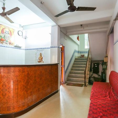 Oyo 73902 Vyttila Residency Hotel Kochi Exterior photo